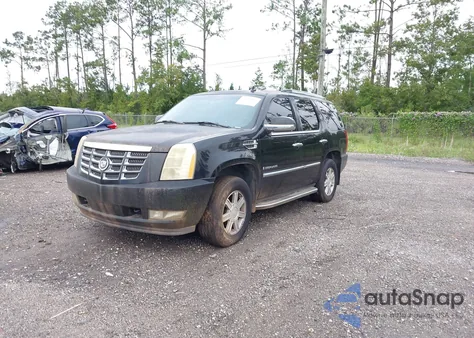 2007 Cadillac Escalade Luxury z USA, uszkodzony, nr VIN 1GYEC63827R334483